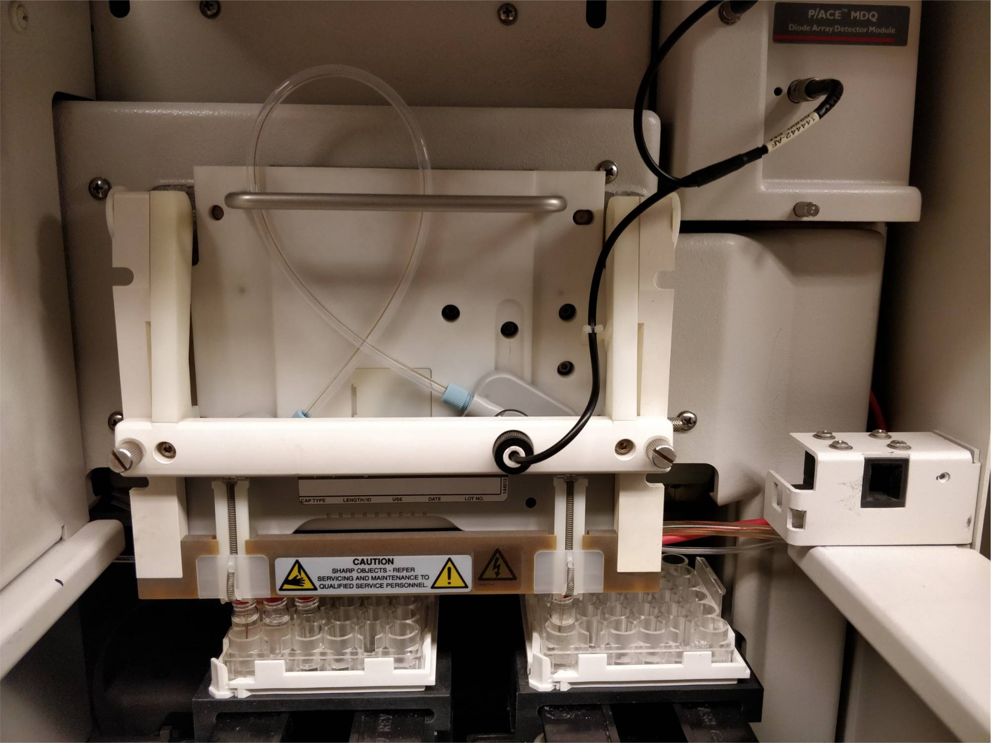 Image of capillary electrophoresis instrument.